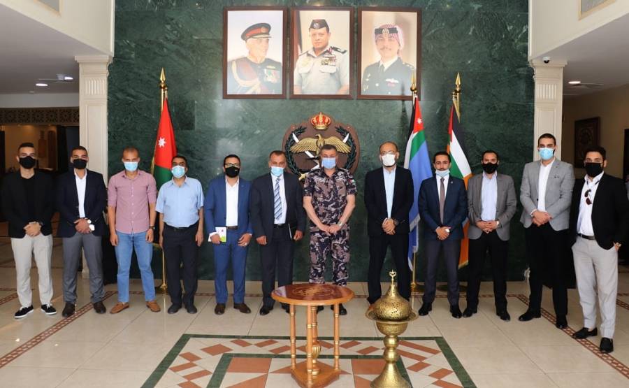 مدير عام الدفاع المدني يستقبل وفد المؤتمر الوطني للشباب