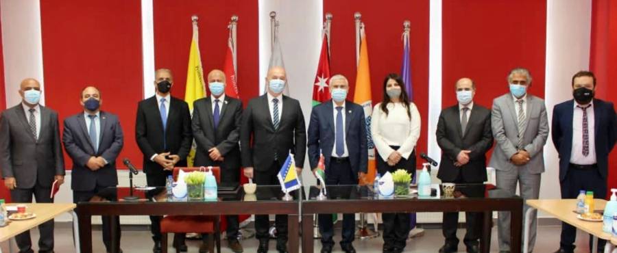 سفير البوسنة والهرسك يزور جامعة الأميرة سمية للتكنولوجيا لبحث آفاق للعمل المشترك