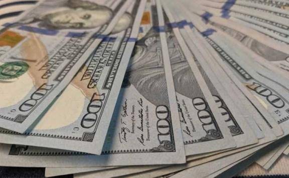 تراجع سعر صرف الدولار عالميا