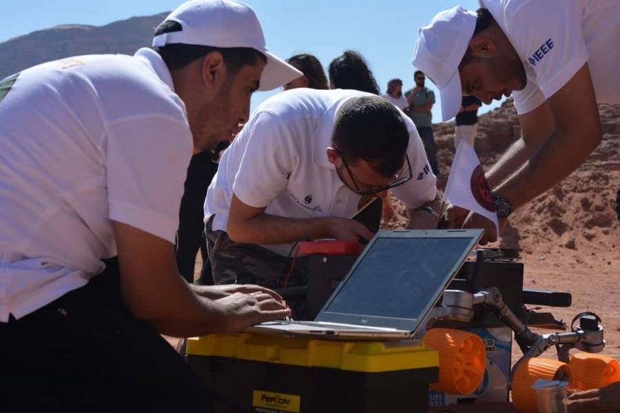 انجاز عالمي جديد لطلبة البلقاء التطبيقية في أبحاث علوم الفضاء