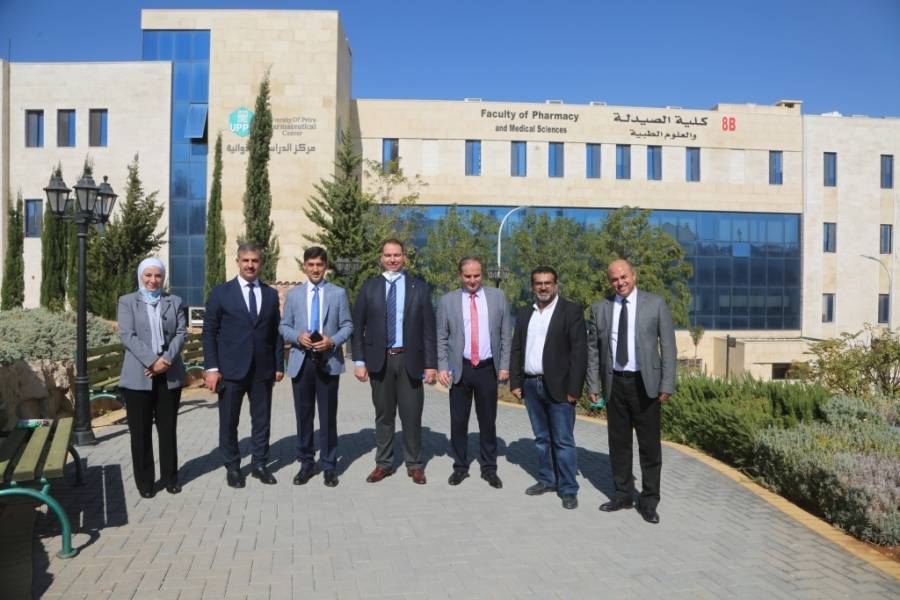 جامعة البترا تبحث التعاون مع وفد من الجامعات التركية