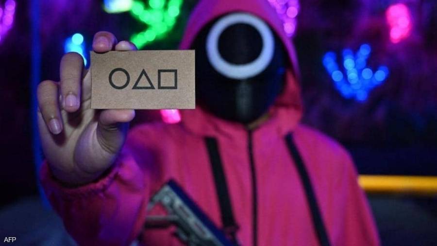 مستغلة شعبية المسلسل.. عملة "لعبة الحبار" تسجل نتائج مذهلة