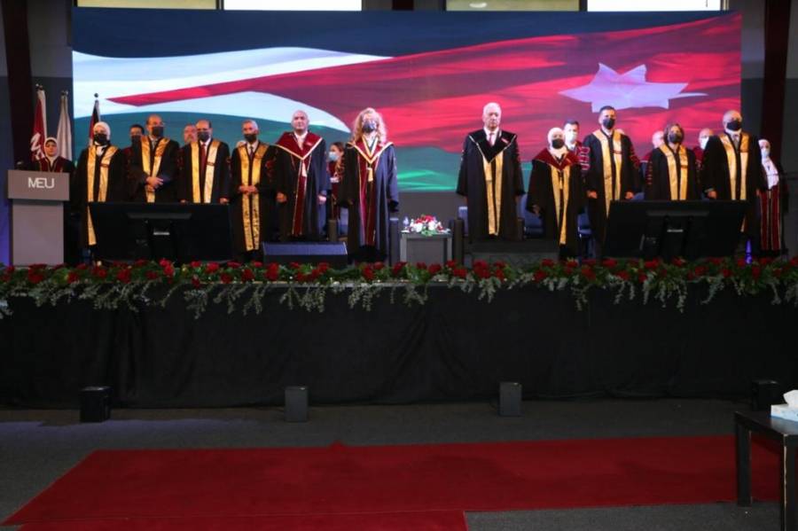 جامعة الشرق الأوسط تحتفي بتخريج فوج "مئويّة الدولة الأردنيّة"
