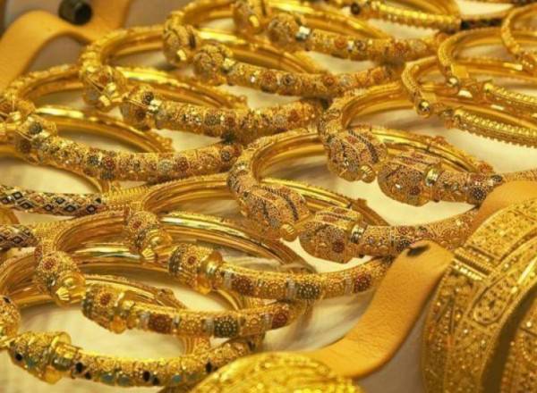 أسعار الذهب محلياً ليوم الأحد