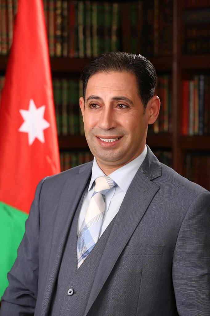 نقابة المقاولين" تهنئ الدكتور الحقوقي عصام الكساسبة