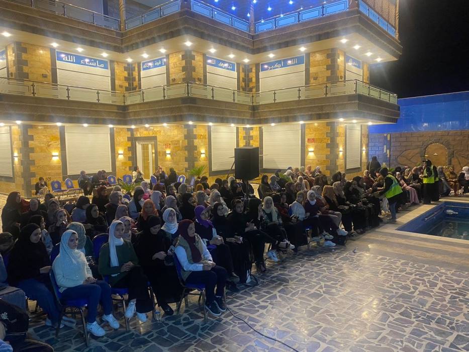 الميثاق يعقد لقاءاً حاشداً مع سيدات الرمثا ويتلقى ٣٧٠ طلب انتساب