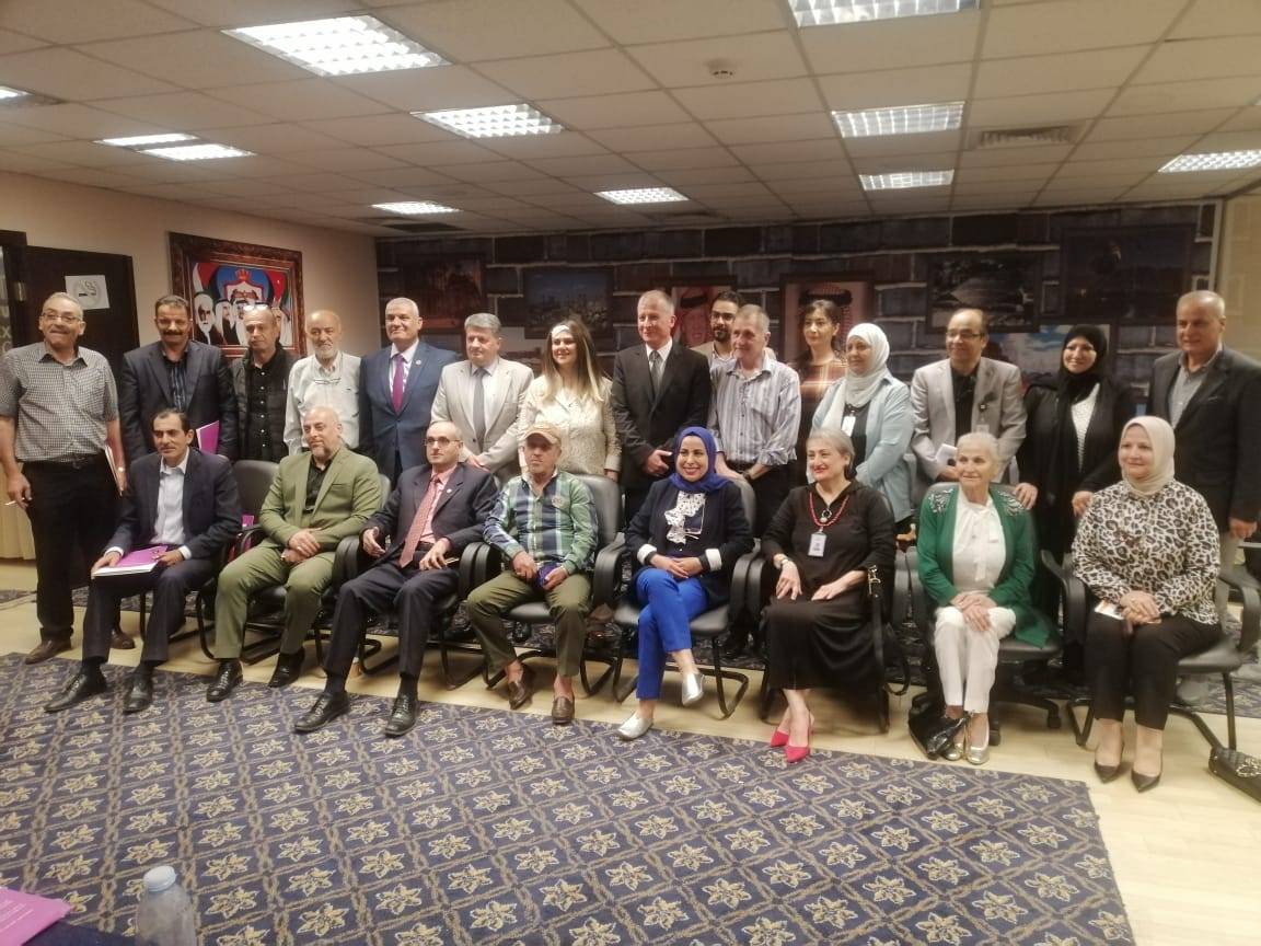 وفد جمعية عَون الثقافية الوطنية يزور حزب العمال الأردني