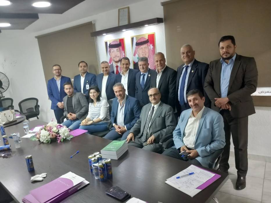 وفد جمعية عَون الثقافية الوطنية يزور حزب النهج الجديد