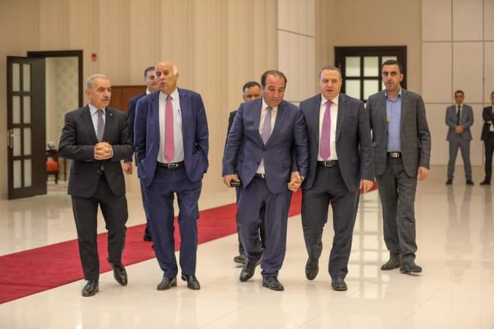 الدويري يؤكد على متانة العلاقات التي الجانبين الأردني والفلسطيني