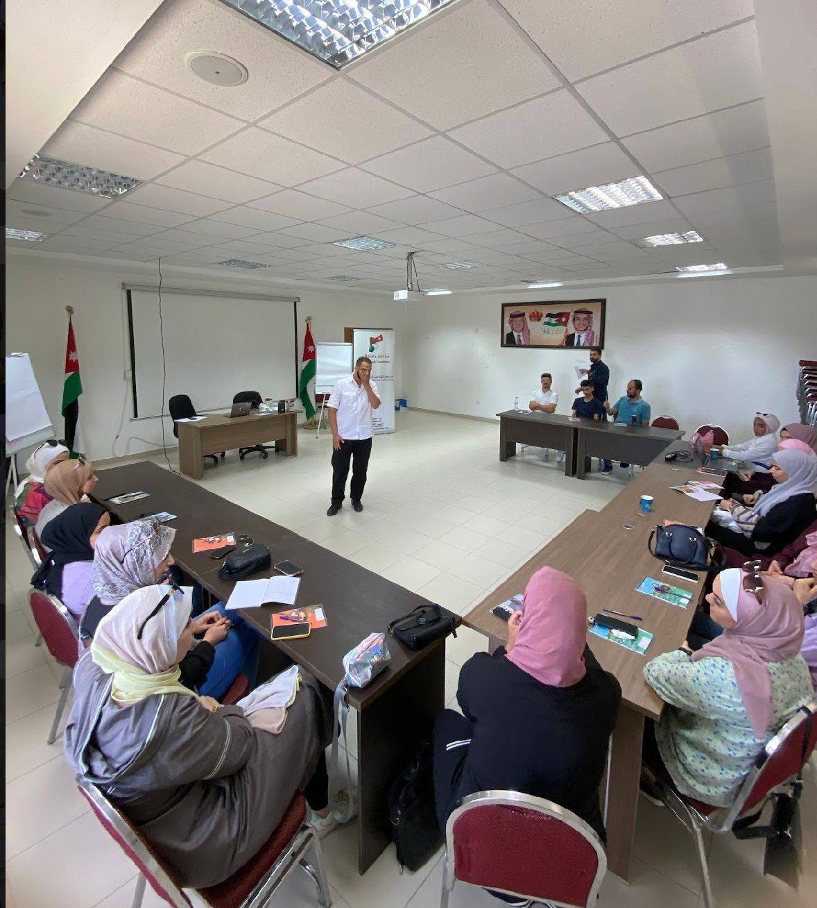 دورات تدريبية لصناعة المحتوى في مقرات شباب كلنا الأردن