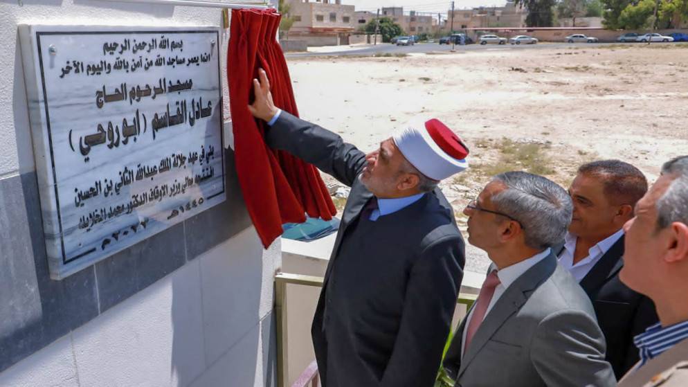 وزير الأوقاف: المساجد منارات علم وهداية