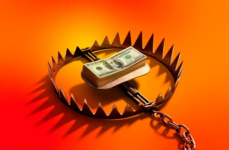 فخ السياحة "الوهمية".. كيف يبتلع السماسرة اموال الاردنيين عبر منصات التواصل؟