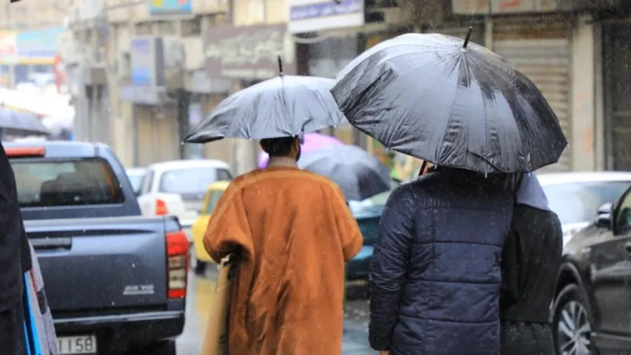 كتلة هوائية باردة تضرب المملكة وانخفاض ملموس على درجات الحرارة