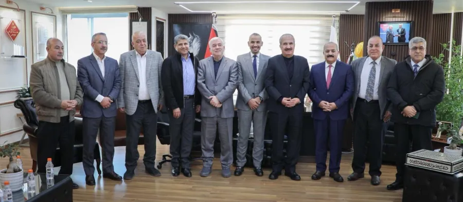 شركة كهرباء إربد تكرّم محافظ إربد السابق رضوان العتوم تقديرًا لمسيرته الإدارية والتنموية