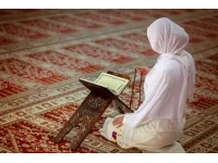 دائرة الافتاء العام توضح حكم صيام من طهرت قبل الفجر واغتسلت بعد طلوع الشمس