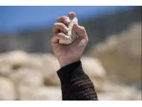 حادث مأساوي في المفرق.. إصابة طالب بجروح خطيرة