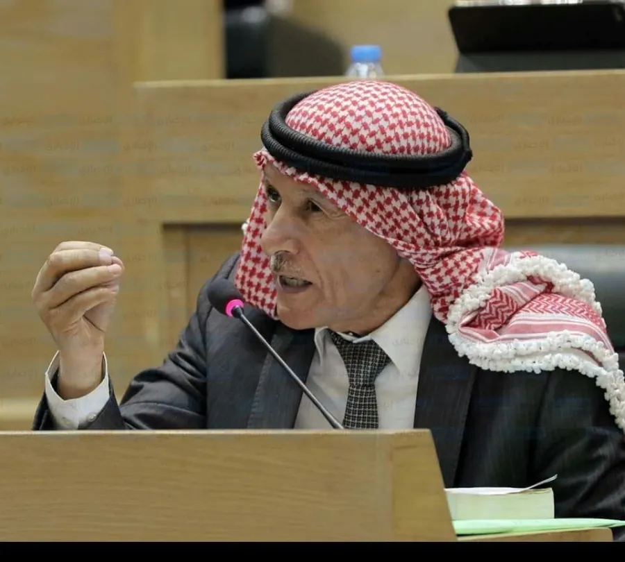 العرموطي يتعرض لوعكة صحية تحت القبة