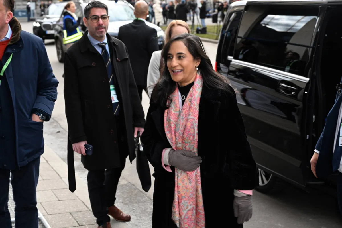 كندا تخفف العقوبات الاقتصادية عن سوريا لتسهيل التعافي