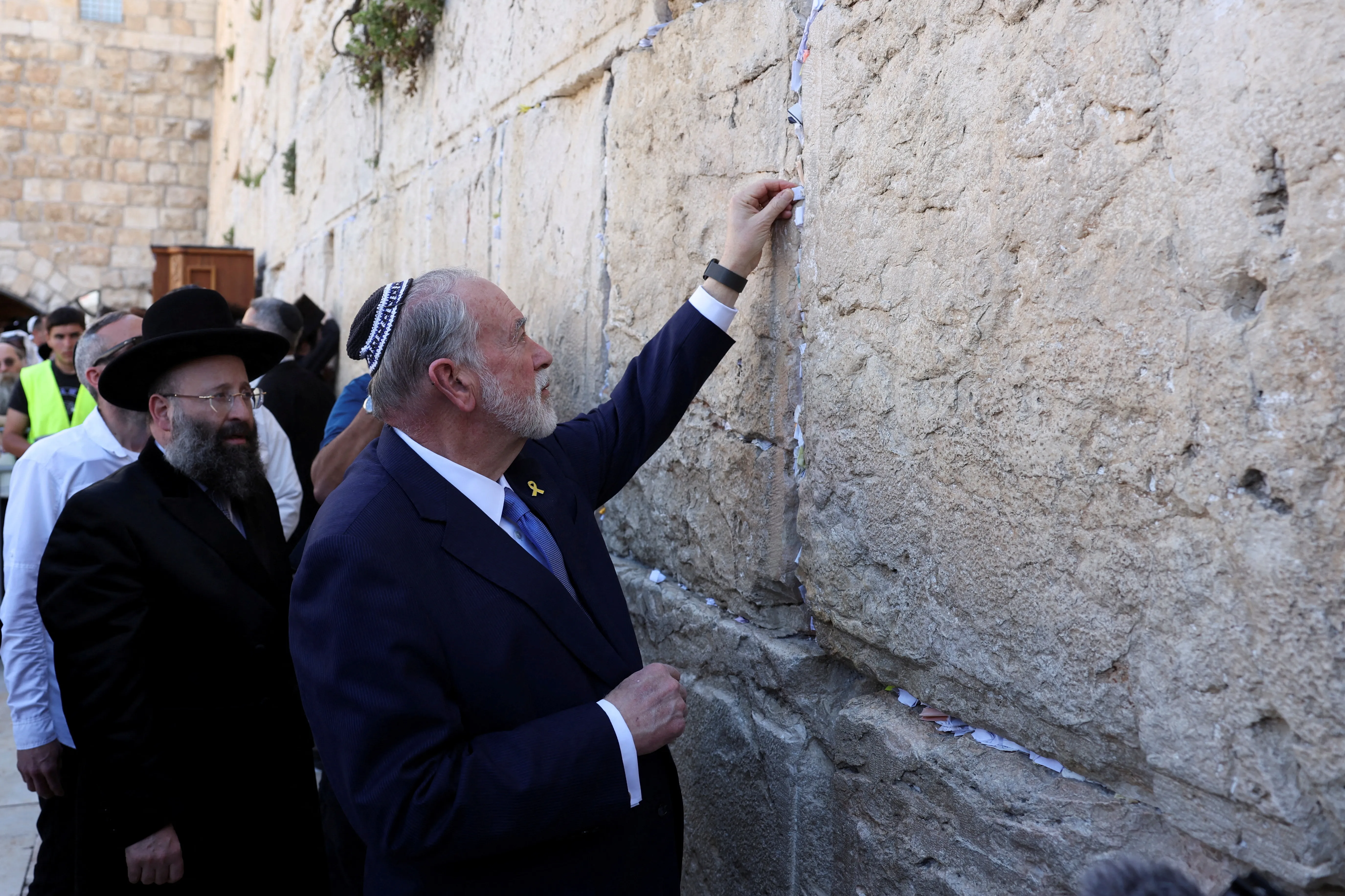 هاكابي يثير غضبا بتصريحات عن "اسرائيل الكبرى"